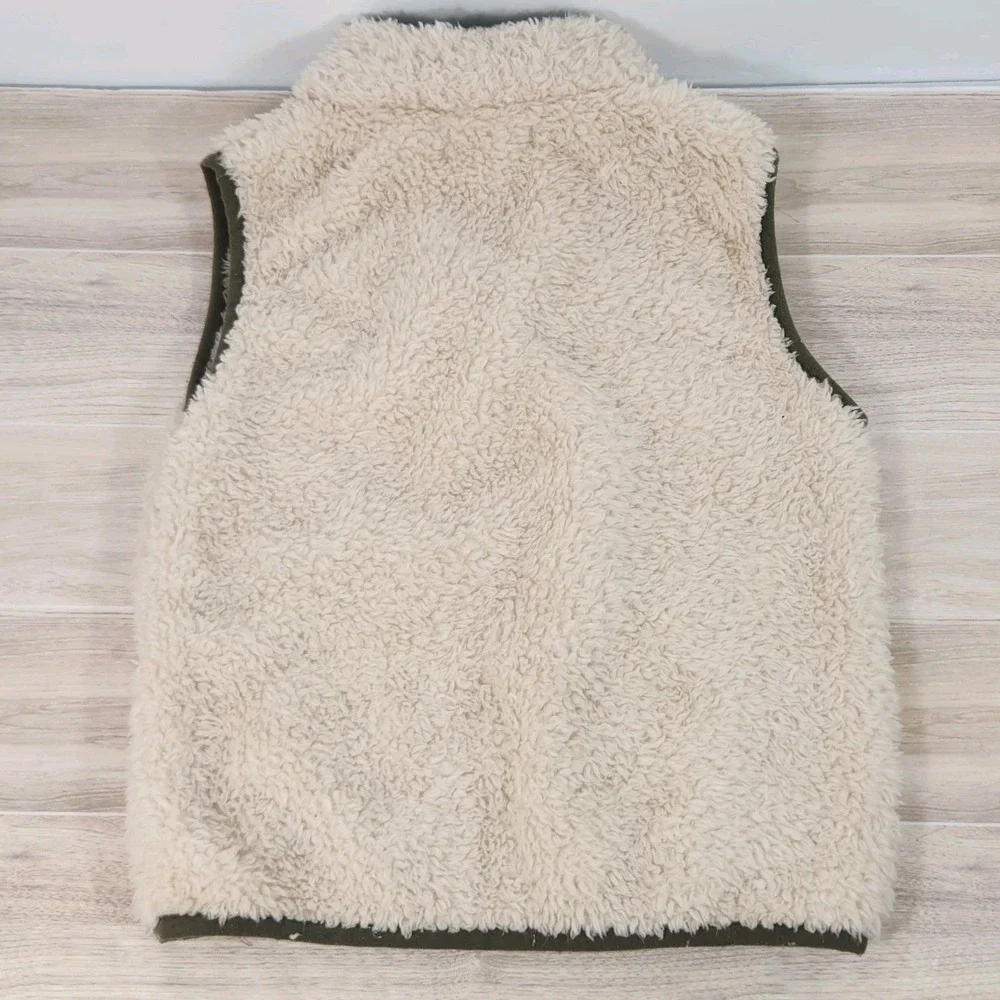 DKNY Toddler Girls‎ Sherpa Fleece Zip Front Sleeveless Vest w/Pockets, size 4T
